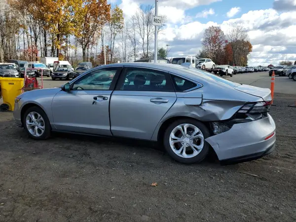 1HGCY1F28SA036490 2025 HONDA ACCORD - Image 2