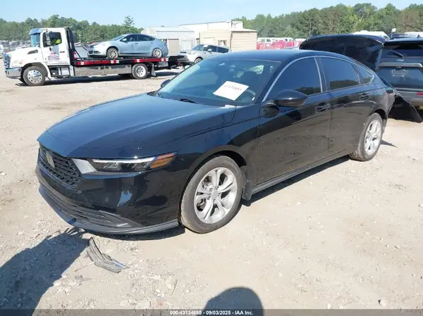1HGCY1F28SA049790 2025 HONDA ACCORD - Image 2