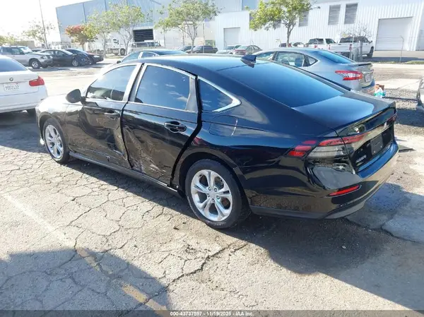 2023 HONDA ACCORD IAAI lot 43737597 auction photo 3