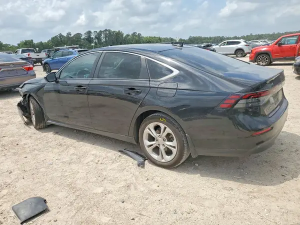 1HGCY1F29PA057517 2023 HONDA ACCORD - Image 2