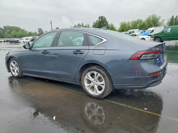 1HGCY1F29RA015318 2024 HONDA ACCORD - Image 2