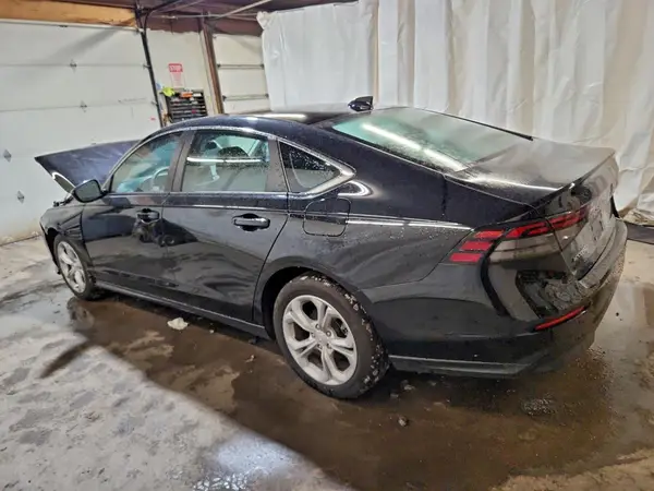 1HGCY1F29RA042924 2024 HONDA ACCORD - Image 2