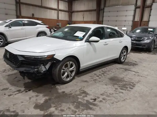 1HGCY1F29RA048898 2024 HONDA ACCORD - Image 2