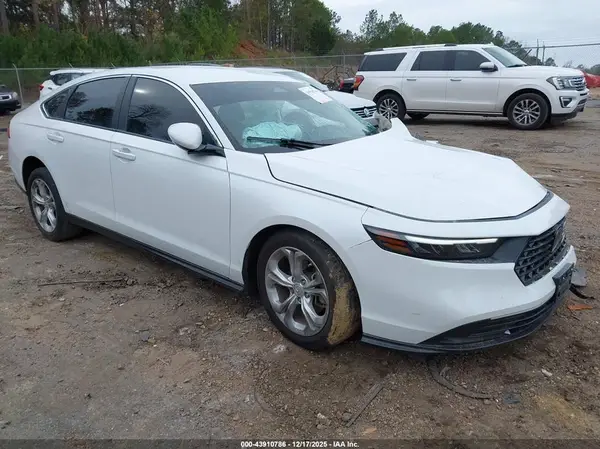 1HGCY1F29RA058685 2024 HONDA ACCORD - Image 1