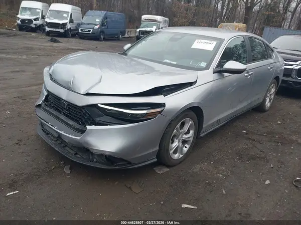 1HGCY1F29RA063448 2024 HONDA ACCORD - Image 2
