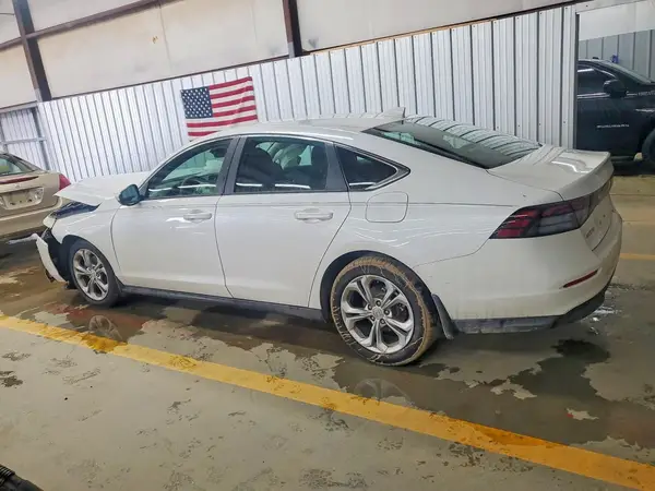 1HGCY1F29SA036997 2025 HONDA ACCORD - Image 2
