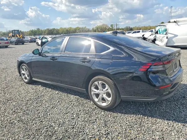 1HGCY1F29SA079736 2025 HONDA ACCORD - Image 2