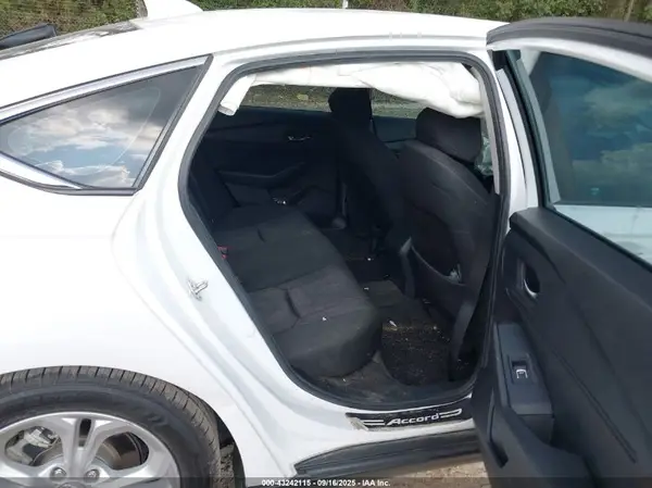 1HGCY1F2XPA010870 2023 HONDA ACCORD - Image 8