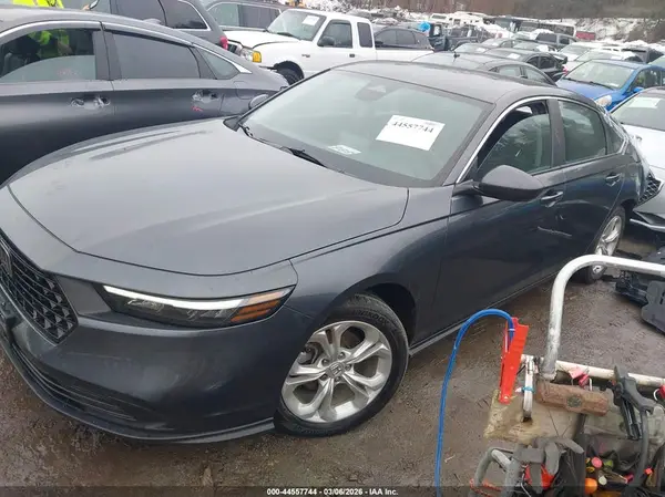 1HGCY1F2XPA032223 2023 HONDA ACCORD - Image 2
