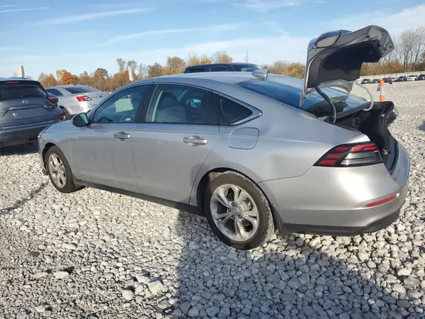 1HGCY1F2XRA014484 2024 HONDA ACCORD - Image 2