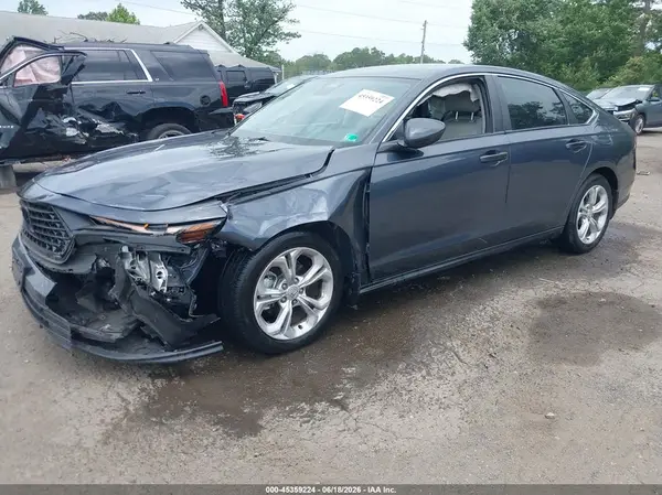 1HGCY1F2XRA017742 2024 HONDA ACCORD - Image 2