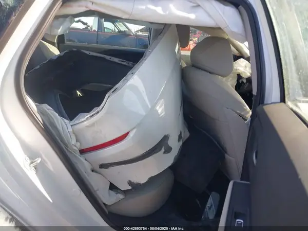 1HGCY1F2XRA024058 2024 HONDA ACCORD - Image 8