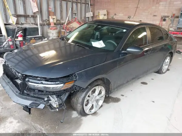 1HGCY1F2XRA035965 2024 HONDA ACCORD - Image 2