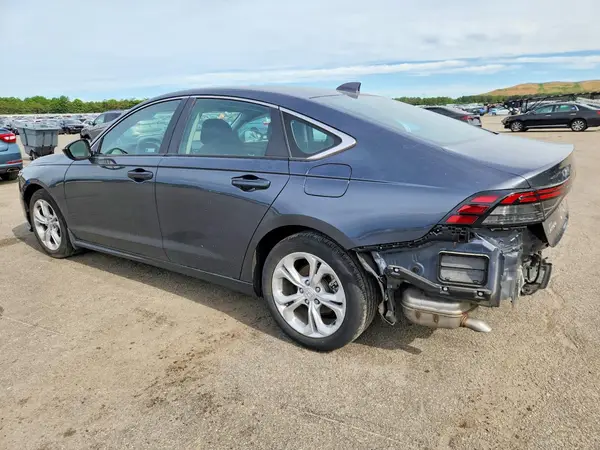 1HGCY1F2XRA035982 2024 HONDA ACCORD - Image 2
