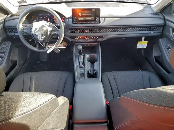 1HGCY1F2XRA045184 2024 HONDA ACCORD - Image 8