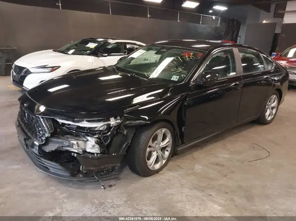 1HGCY1F2XRA057383 2024 HONDA ACCORD - Image 2