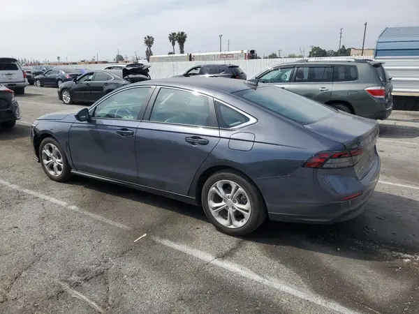 1HGCY1F2XRA068741 2024 HONDA ACCORD - Image 2
