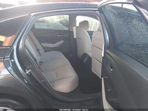 1HGCY1F2XRA083207 2024 HONDA ACCORD - Image 8
