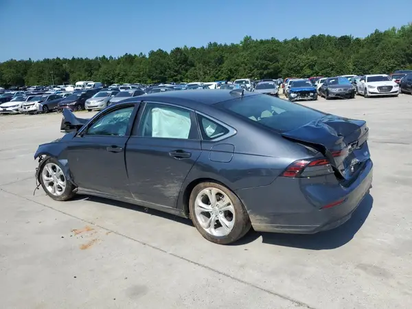 1HGCY1F2XRA083305 2024 HONDA ACCORD - Image 2