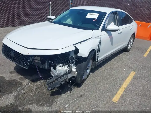 1HGCY1F2XRA090173 2024 HONDA ACCORD - Image 2