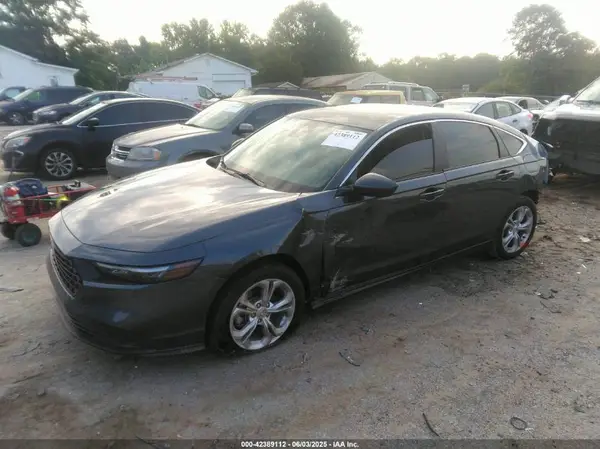 1HGCY1F2XSA001675 2025 HONDA ACCORD - Image 2