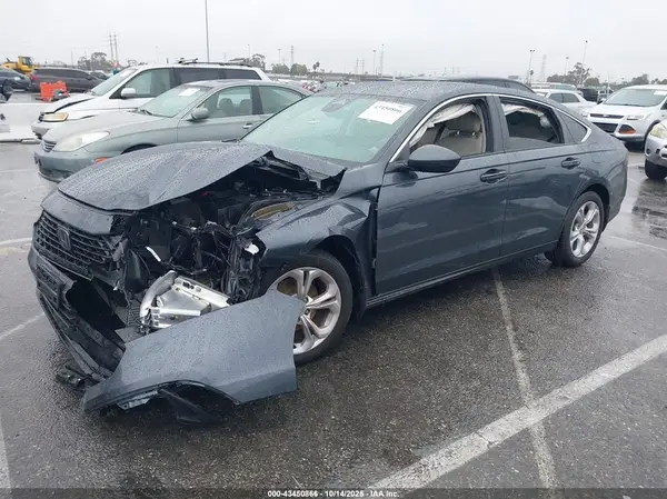 1HGCY1F2XSA012966 2025 HONDA ACCORD - Image 2