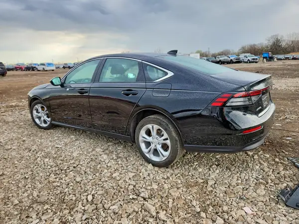 1HGCY1F2XSA028603 2025 HONDA ACCORD - Image 2
