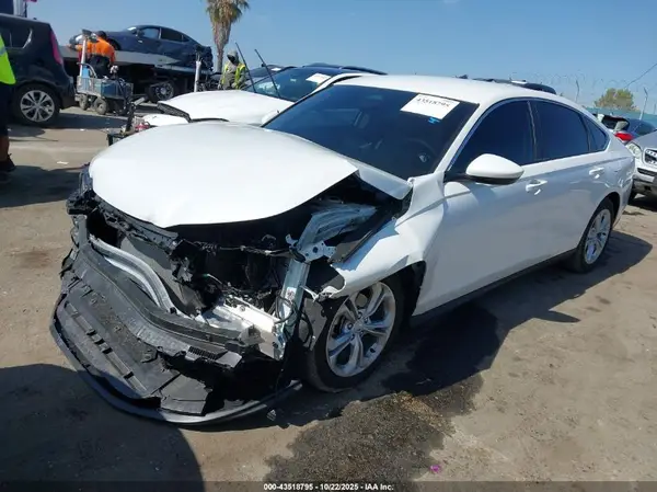 1HGCY1F2XSA045918 2025 HONDA ACCORD - Image 2