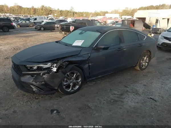 1HGCY1F30PA002060 2023 HONDA ACCORD - Image 2