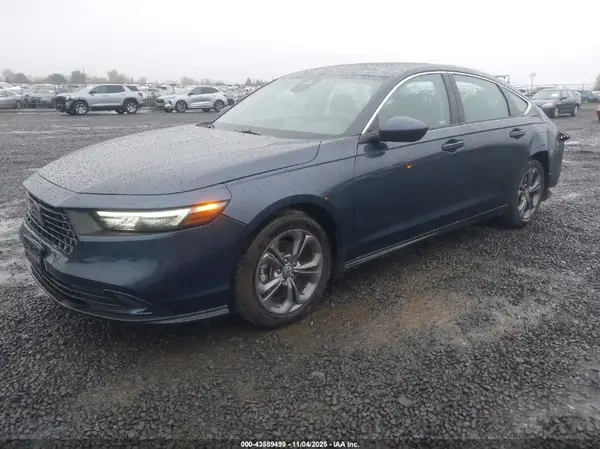 1HGCY1F30PA039464 2023 HONDA ACCORD - Image 2