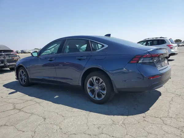 1HGCY1F30PA039528 2023 HONDA ACCORD - Image 2