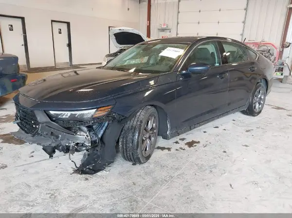 1HGCY1F30PA046110 2023 HONDA ACCORD - Image 2