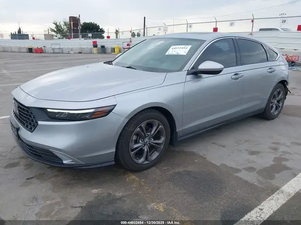 1HGCY1F30PA051145 2023 HONDA ACCORD - Image 2