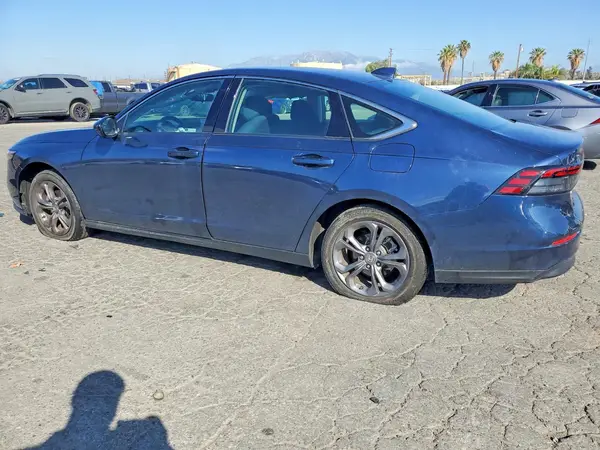 1HGCY1F30PA054661 2023 HONDA ACCORD - Image 2