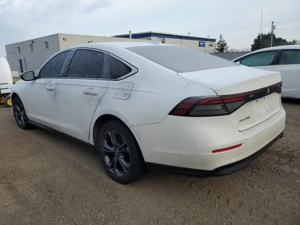 1HGCY1F30PA801675 2023 HONDA ACCORD - Image 2