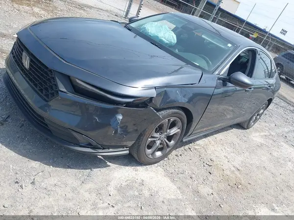 1HGCY1F30RA000540 2024 HONDA ACCORD - Image 2