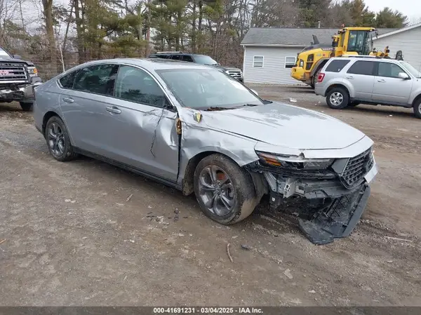 1HGCY1F30RA010579 2024 HONDA ACCORD - Image 1