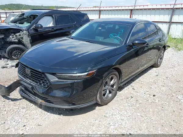 1HGCY1F30RA018147 2024 HONDA ACCORD - Image 2