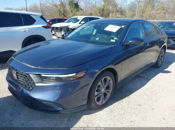 1HGCY1F30RA039824 2024 HONDA ACCORD - Image 2