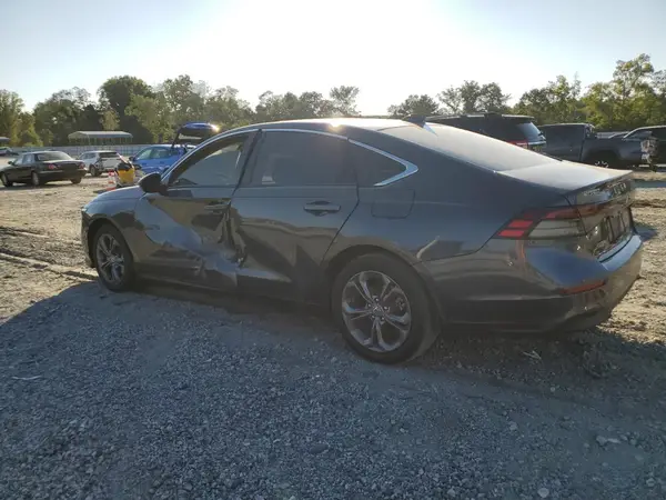 1HGCY1F30RA044876 2024 HONDA ACCORD - Image 2