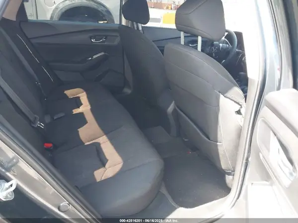 1HGCY1F30RA050421 2024 HONDA ACCORD - Image 8