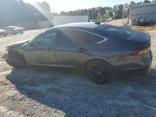 1HGCY1F30RA052542 2024 HONDA ACCORD - Image 2