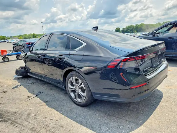 1HGCY1F30RA054260 2024 HONDA ACCORD - Image 2