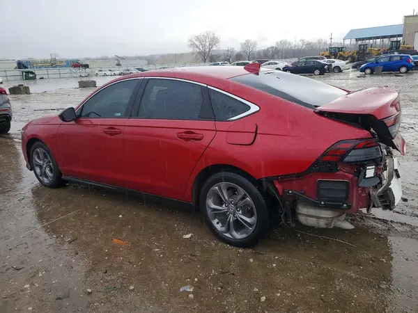1HGCY1F30RA061919 2024 HONDA ACCORD - Image 2