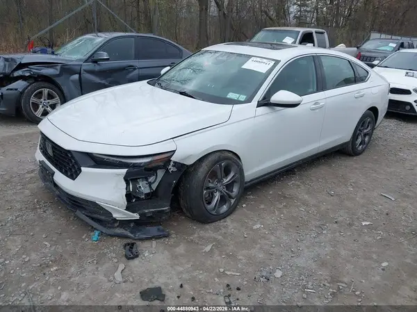 1HGCY1F30RA063881 2024 HONDA ACCORD - Image 2