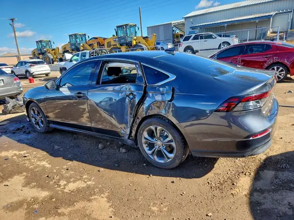 1HGCY1F30RA073861 2024 HONDA ACCORD - Image 2