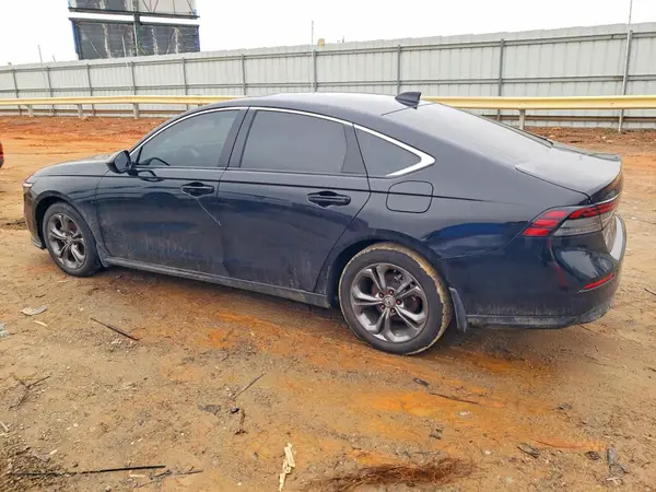 1HGCY1F30RA074153 2024 HONDA ACCORD - Image 2