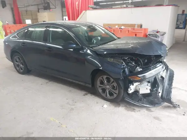 1HGCY1F30RA075075 2024 HONDA ACCORD - Image 1