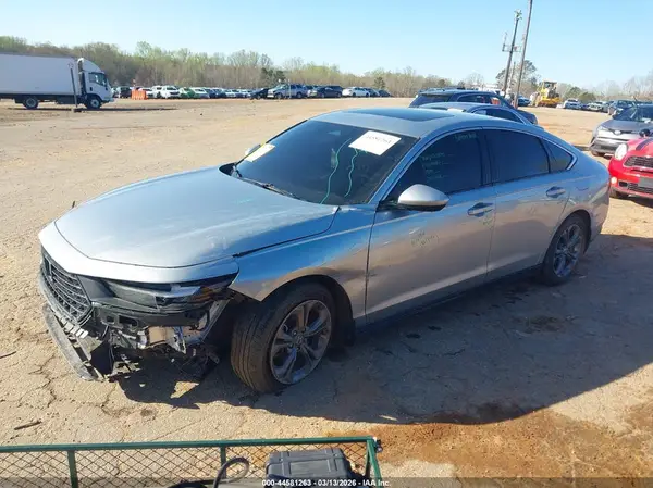1HGCY1F30RA077683 2024 HONDA ACCORD - Image 2