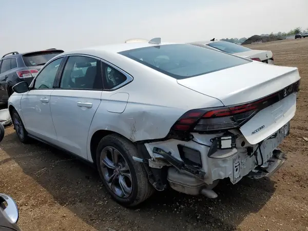 1HGCY1F30RA078610 2024 HONDA ACCORD - Image 2